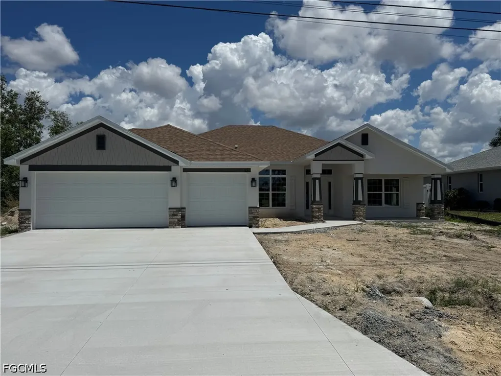 305 SE 2nd Street Cape Coral FL 33990