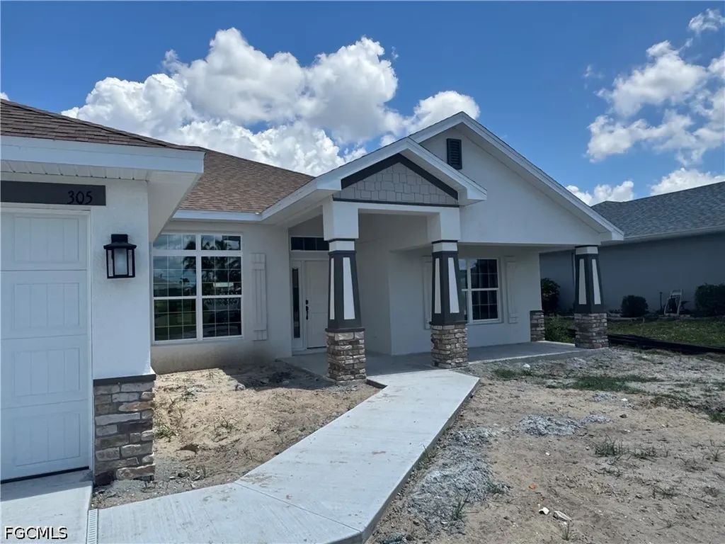 305 SE 2nd Street Cape Coral FL 33990