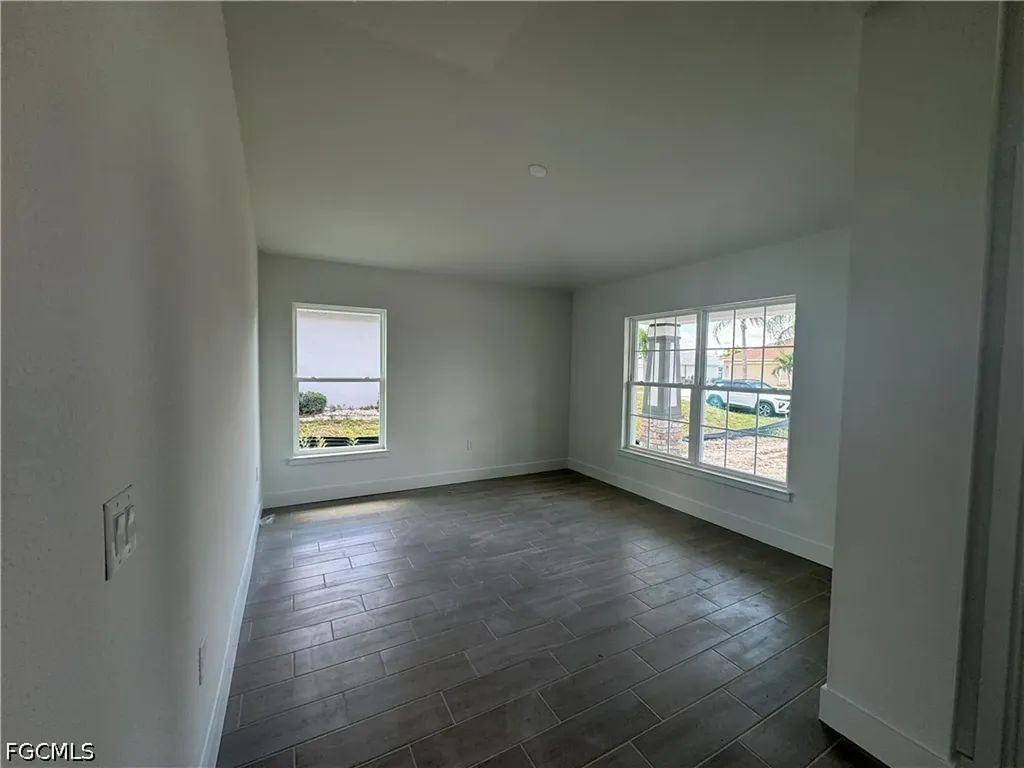 305 SE 2nd Street Cape Coral FL 33990