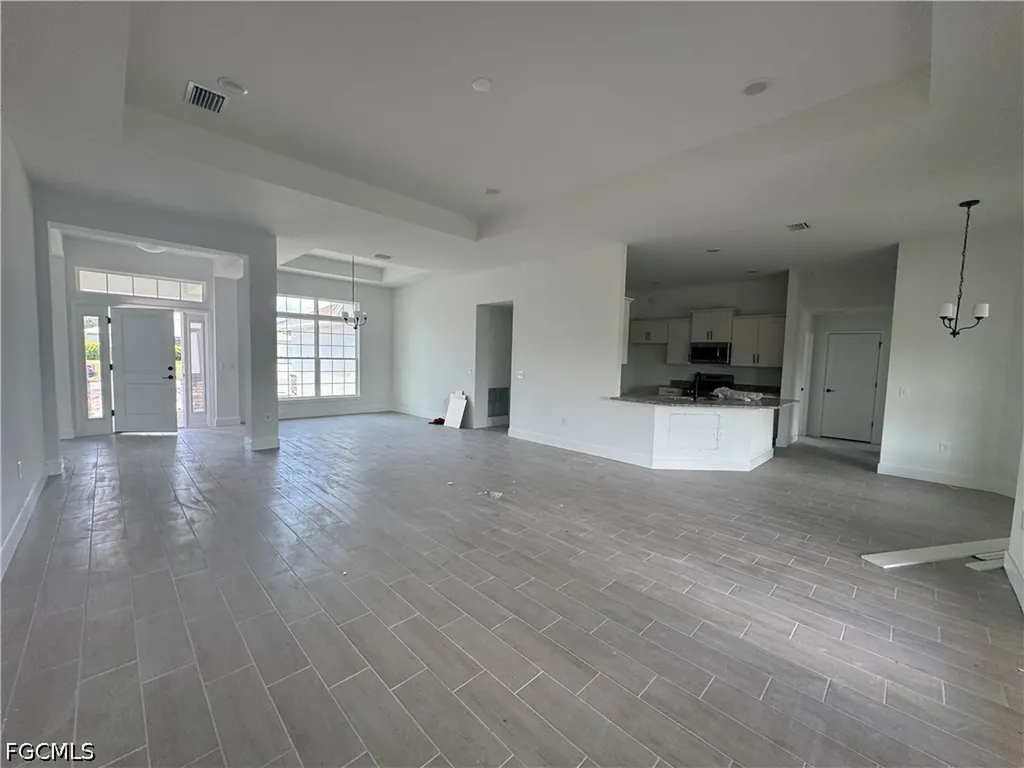 305 SE 2nd Street Cape Coral FL 33990