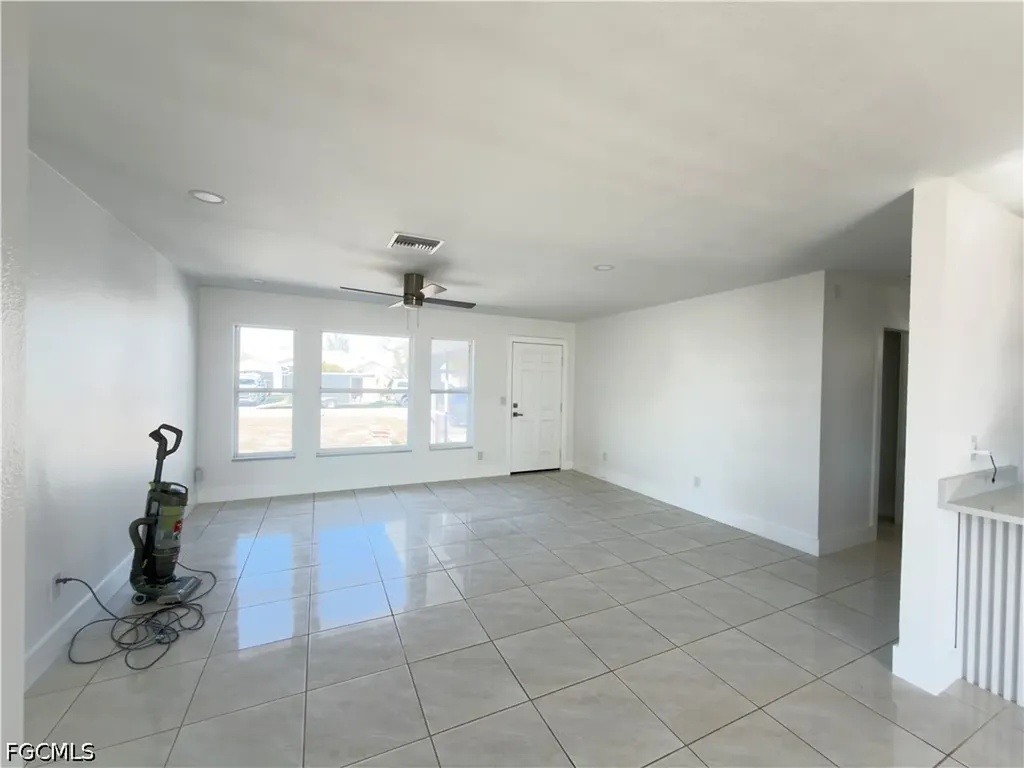 140 SE 17th Terrace Cape Coral FL 33990