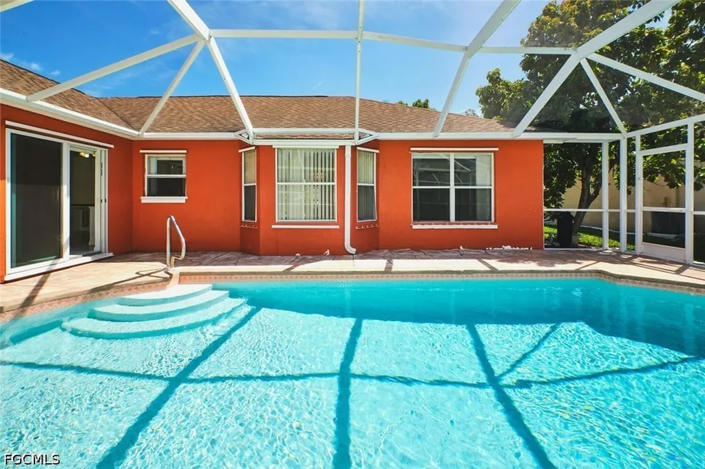 2813 SW 43rd Street Cape Coral FL 33914