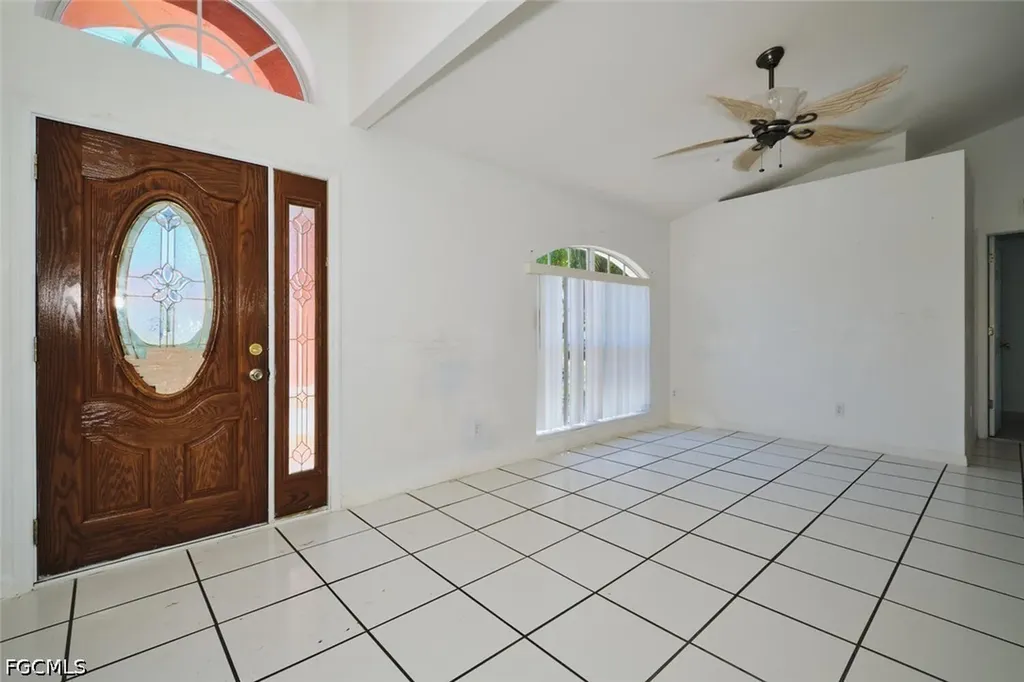 2813 SW 43rd Street Cape Coral FL 33914