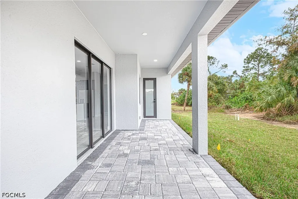 821 Atherton Avenue Lehigh Acres FL 33971