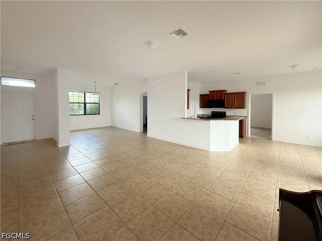 1121 SW 25th Street Cape Coral FL 33914