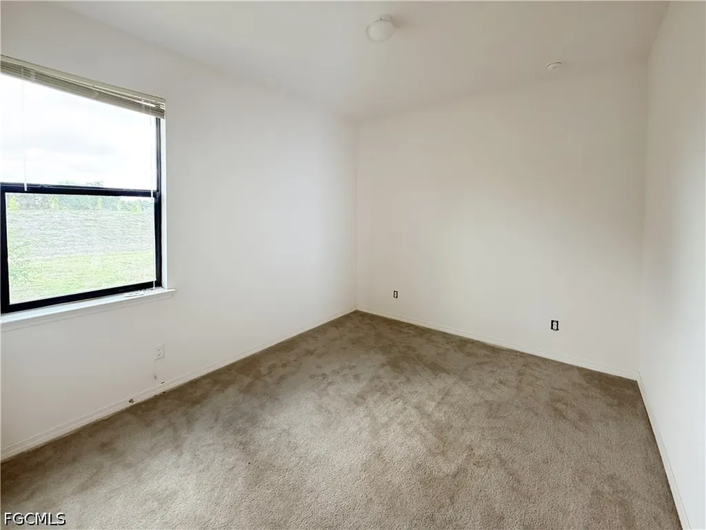 1121 SW 25th Street Cape Coral FL 33914