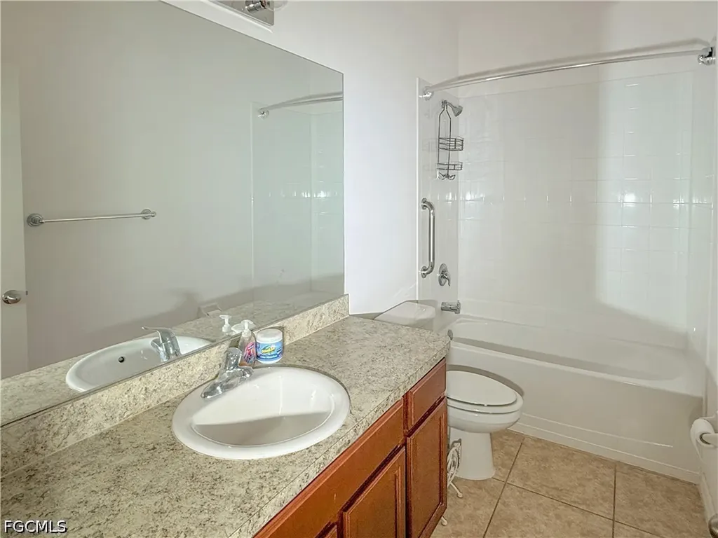 1121 SW 25th Street Cape Coral FL 33914