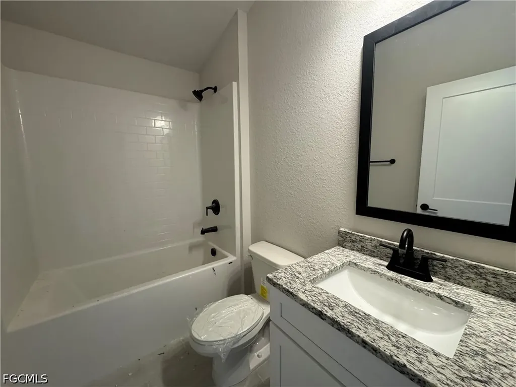 4007 NW 20th Street Cape Coral FL 33993