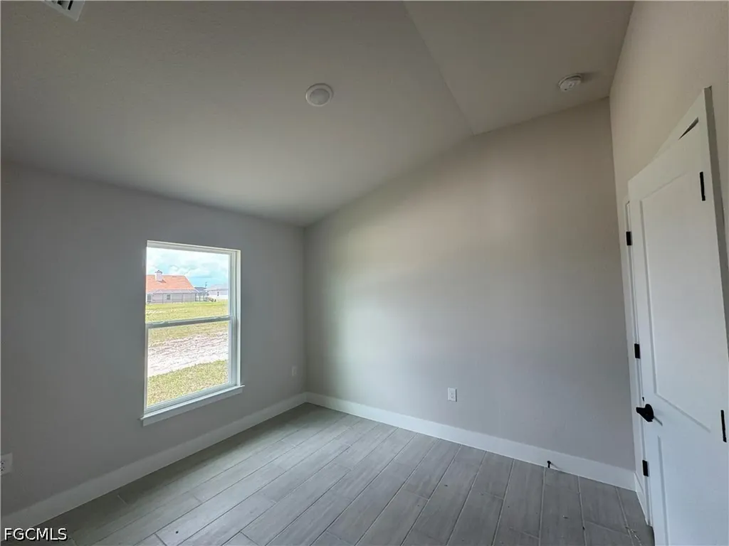 4007 NW 20th Street Cape Coral FL 33993