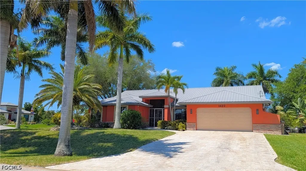1422 SW 4th Avenue Cape Coral FL 33991