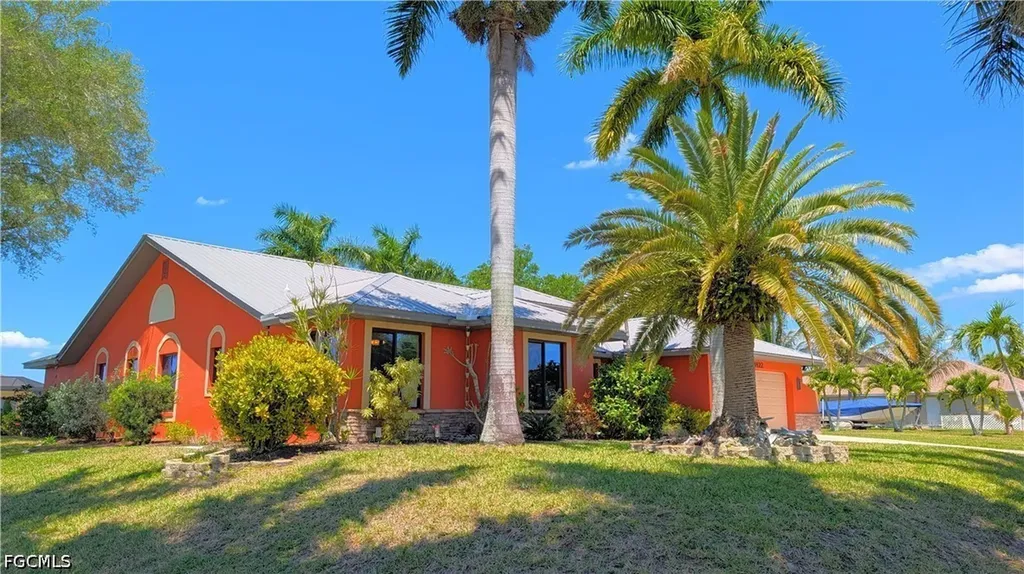 1422 SW 4th Avenue Cape Coral FL 33991