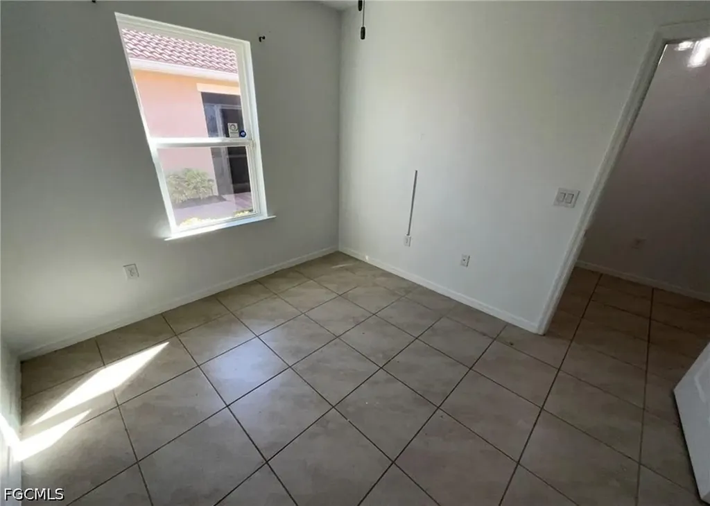 4369 Dutchess Park Road Fort Myers FL 33916