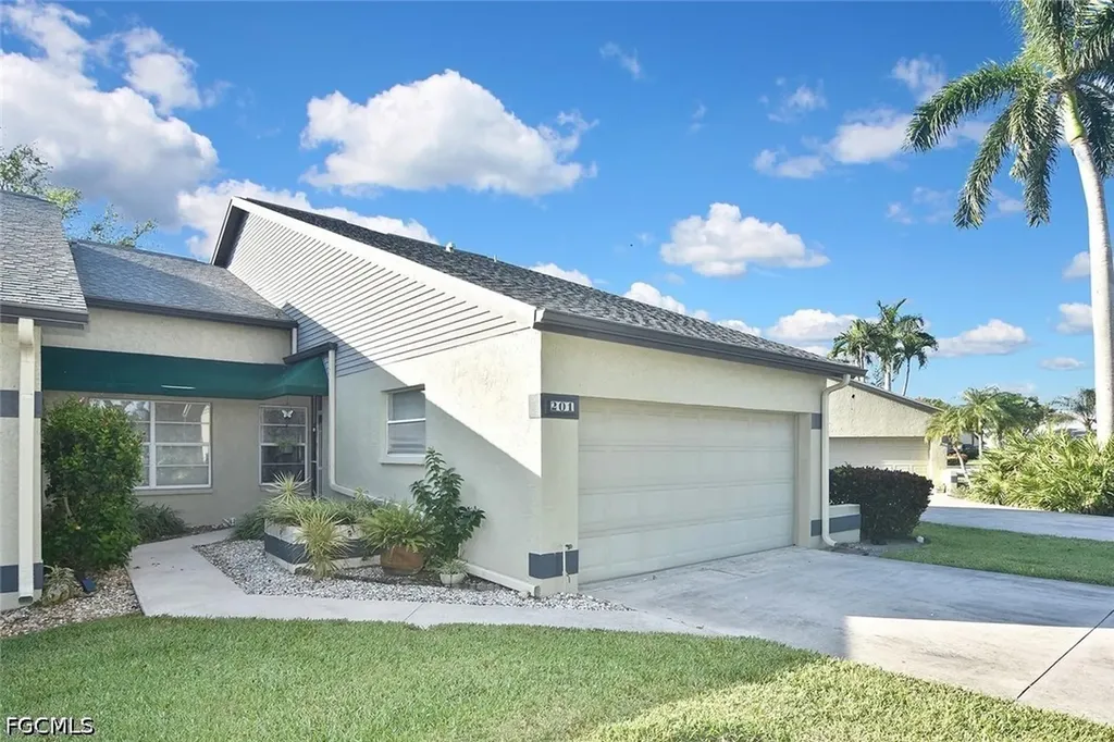 201 Mcgregor Park Circle Fort Myers FL 33908
