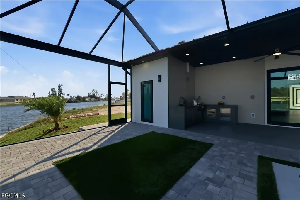 2301 NW 32nd Place Cape Coral FL 33993