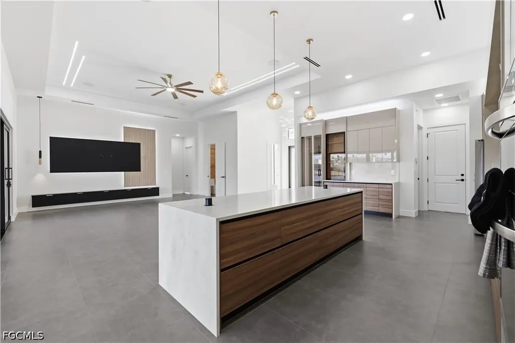 2301 NW 32nd Place Cape Coral FL 33993
