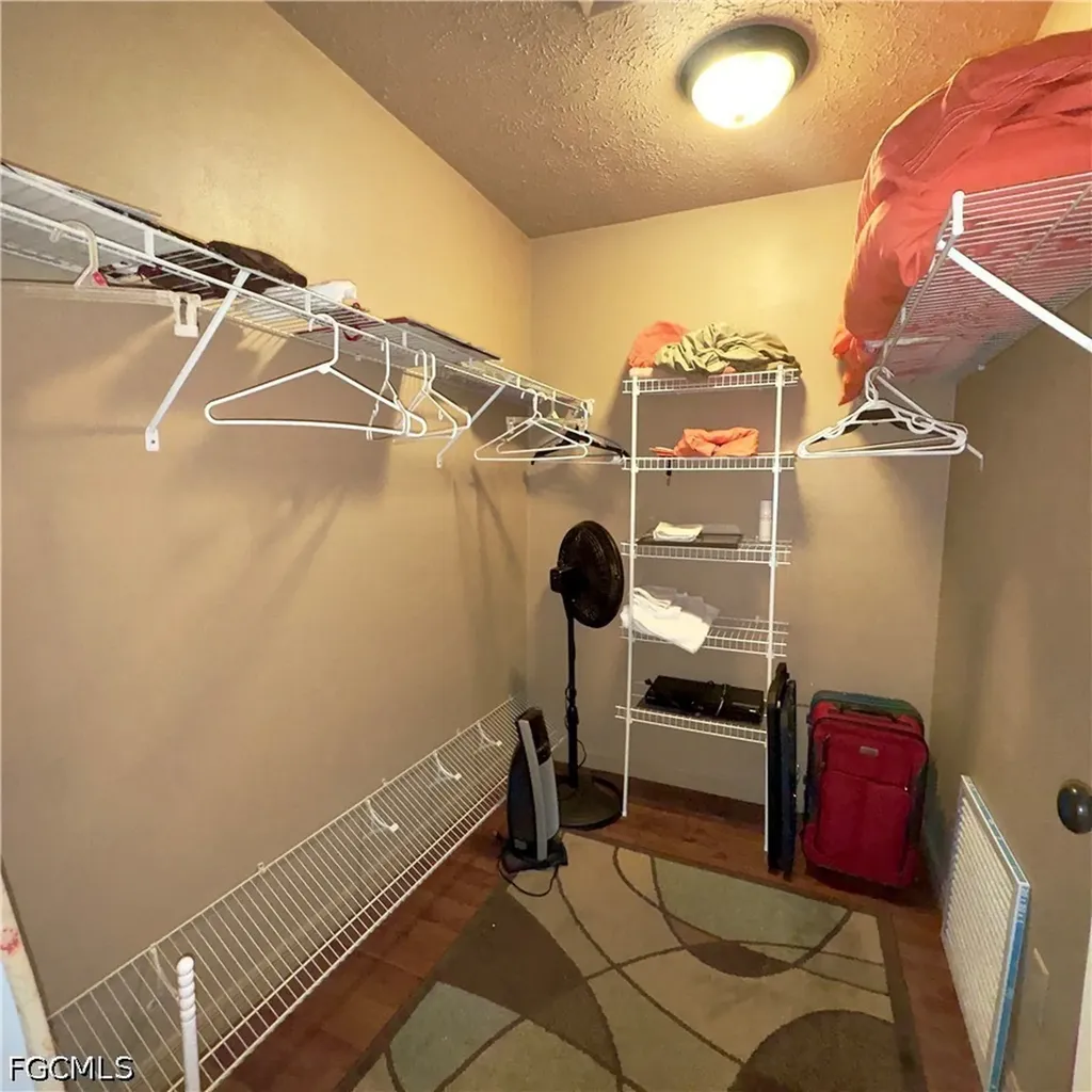 1414 SE 46th Street Cape Coral FL 33904