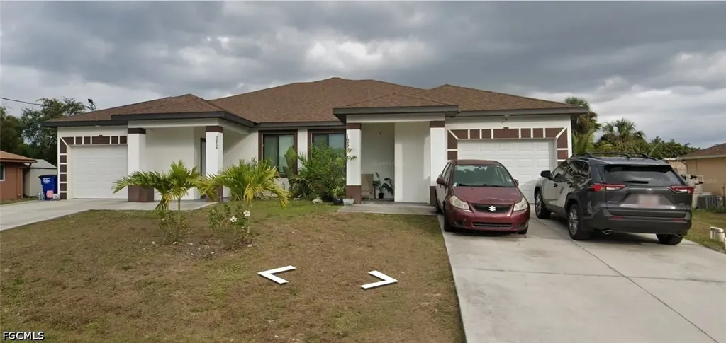 121 Homer Avenue S Lehigh Acres FL 33973
