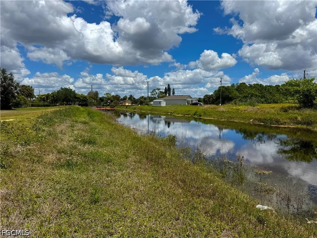 117 Shadow Lakes Drive Lehigh Acres FL 33974