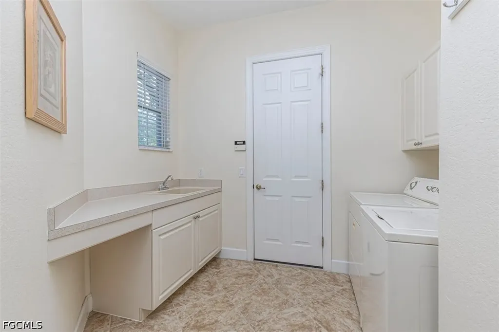 5629 Whispering Willow Way Fort Myers FL 33908