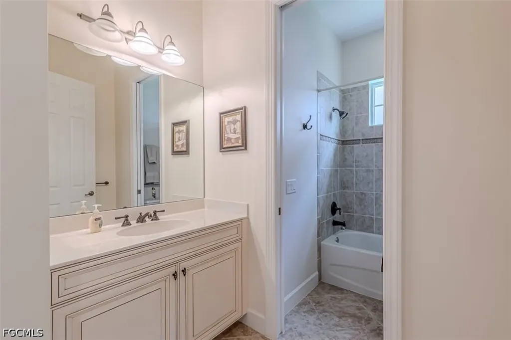 5629 Whispering Willow Way Fort Myers FL 33908