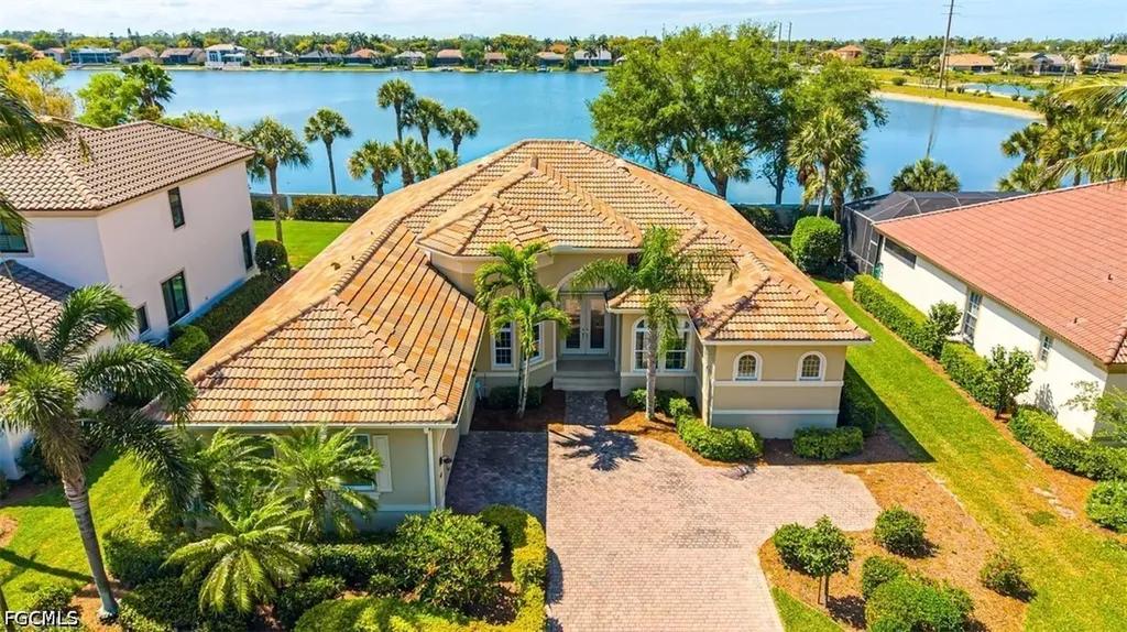 5629 Whispering Willow Way Fort Myers FL 33908