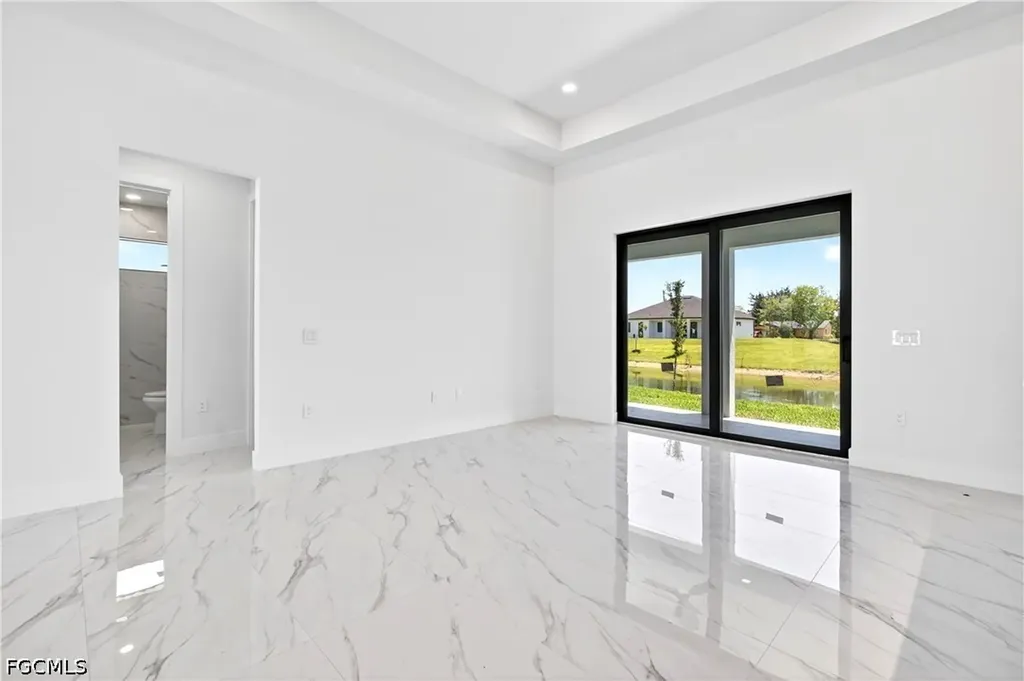 331 NE 15th Street Cape Coral FL 33909