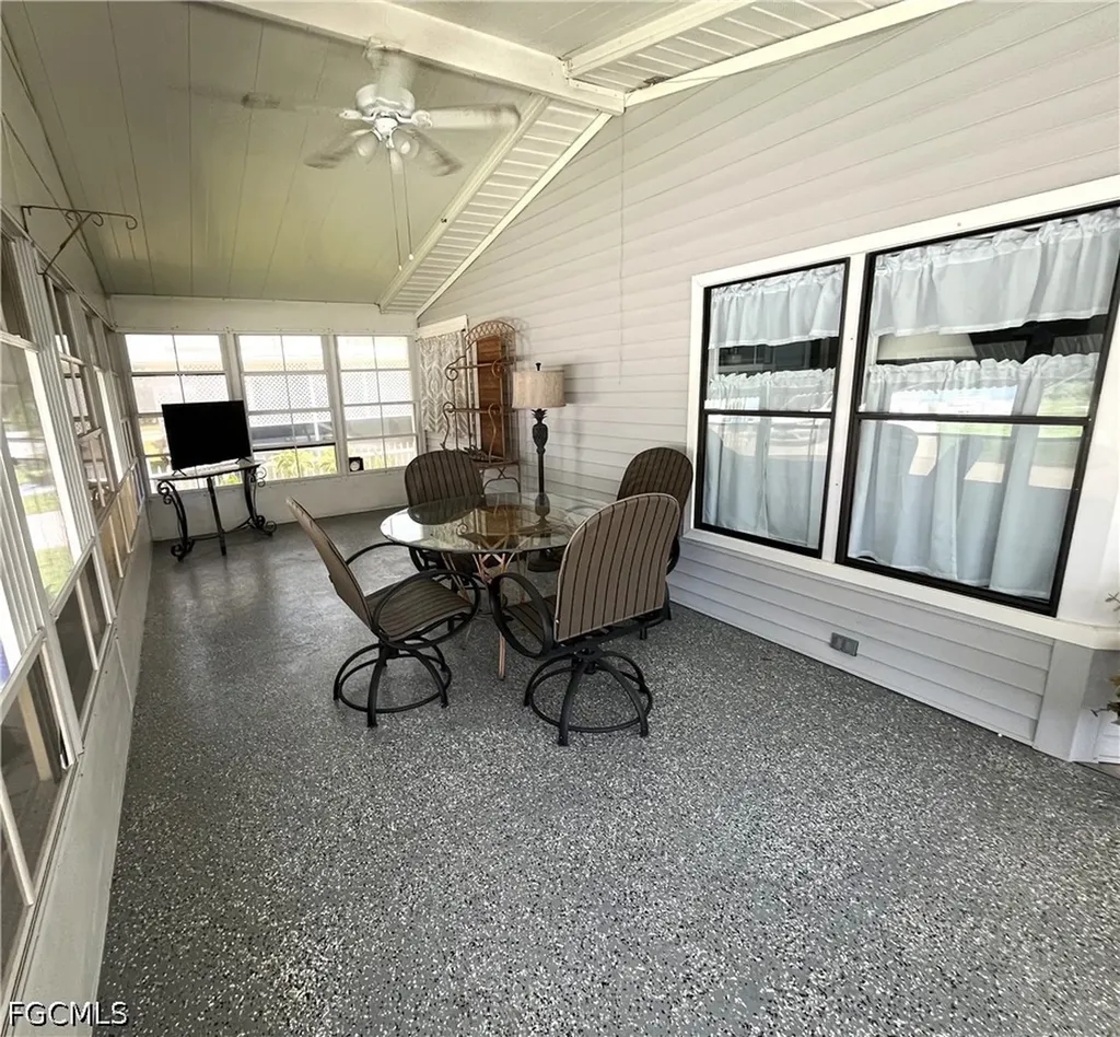 216 Shrub Lane N North Fort Myers FL 33917