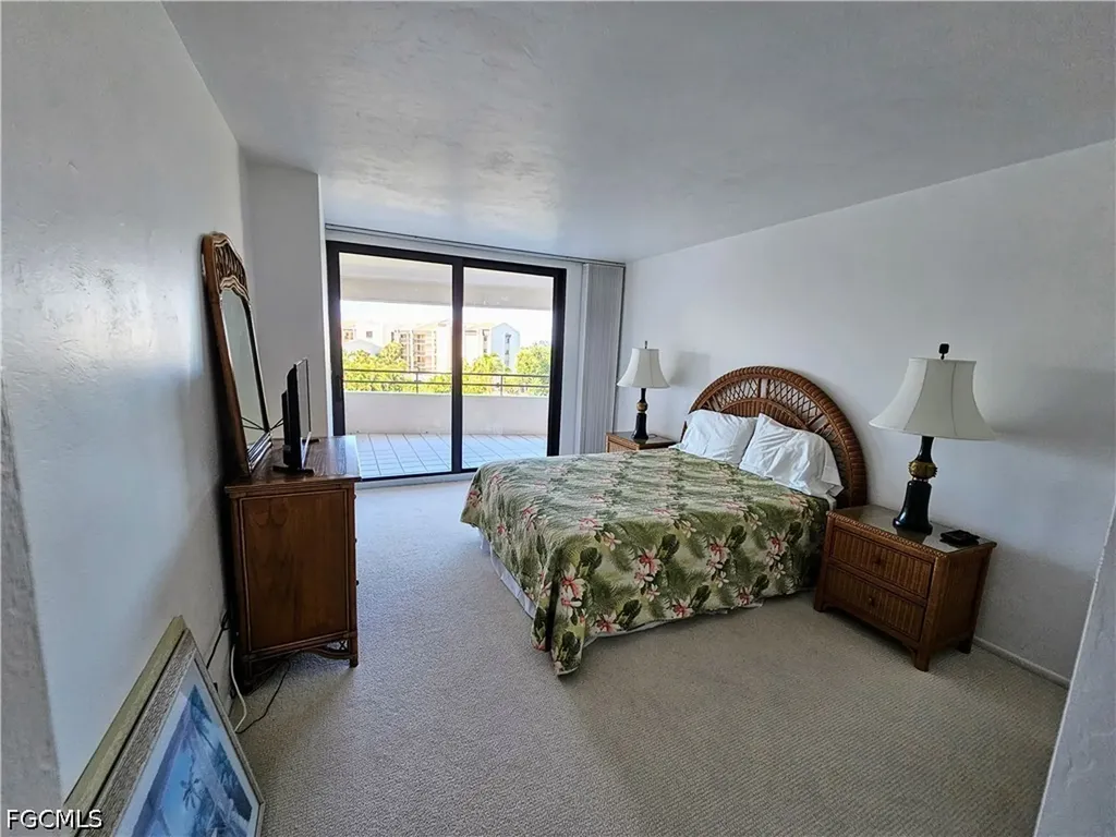 5260 S Landings Drive Fort Myers FL 33919