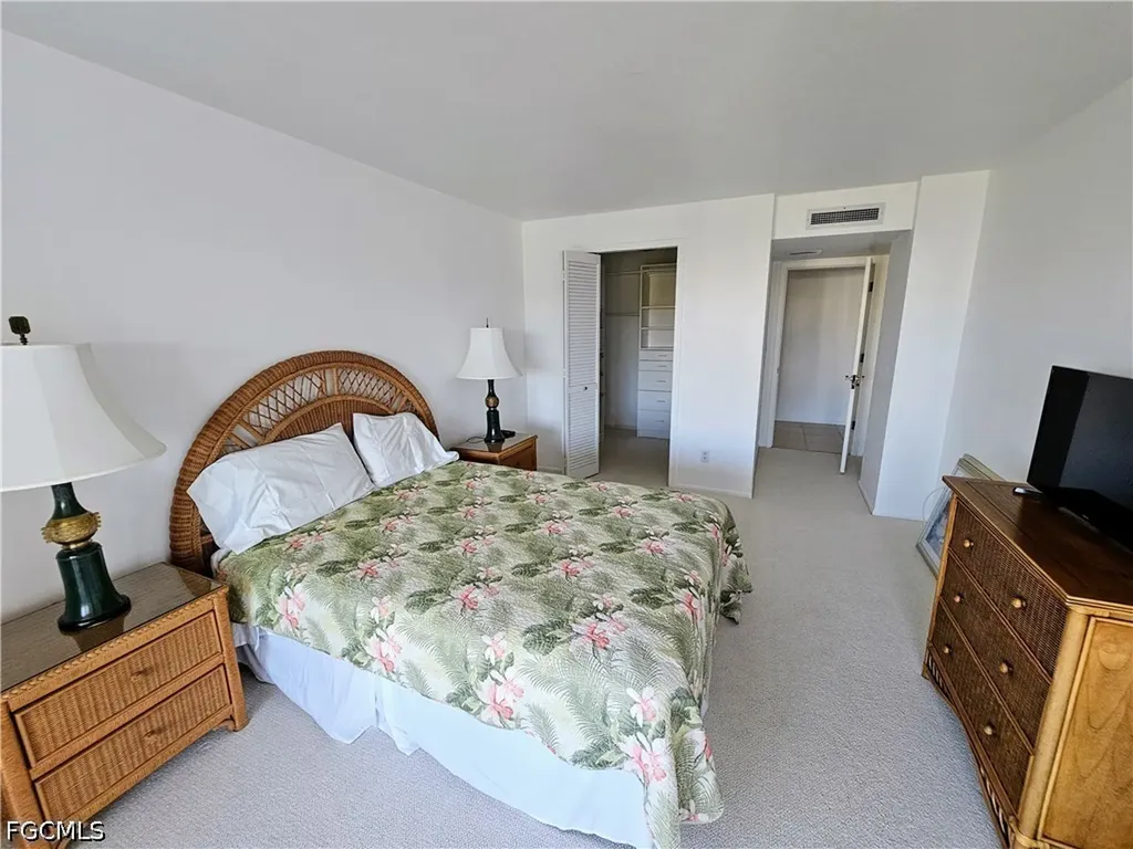 5260 S Landings Drive Fort Myers FL 33919