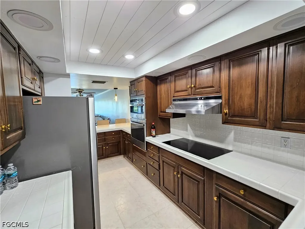 5260 S Landings Drive Fort Myers FL 33919