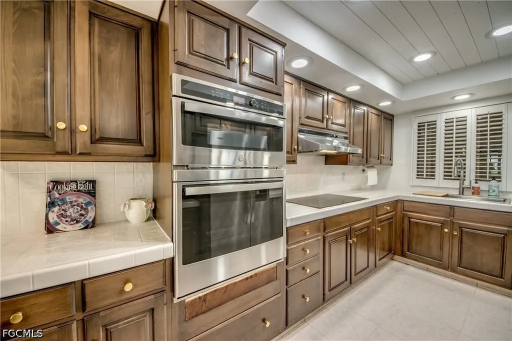 5260 S Landings Drive Fort Myers FL 33919