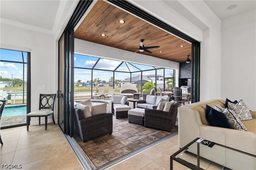 1431 SW 40th Terrace Cape Coral FL 33914