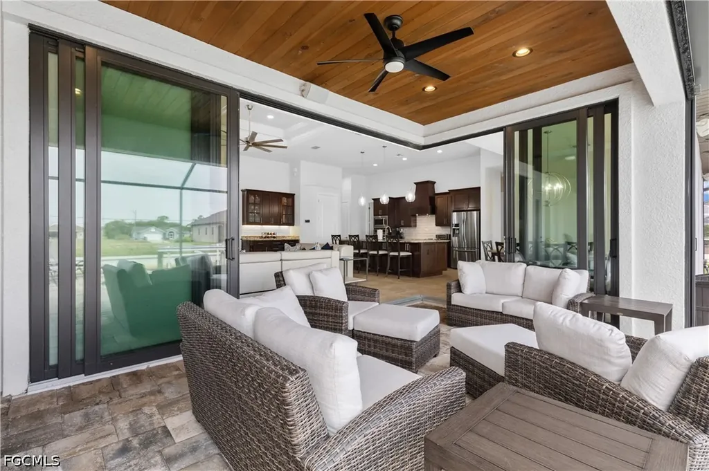 1431 SW 40th Terrace Cape Coral FL 33914