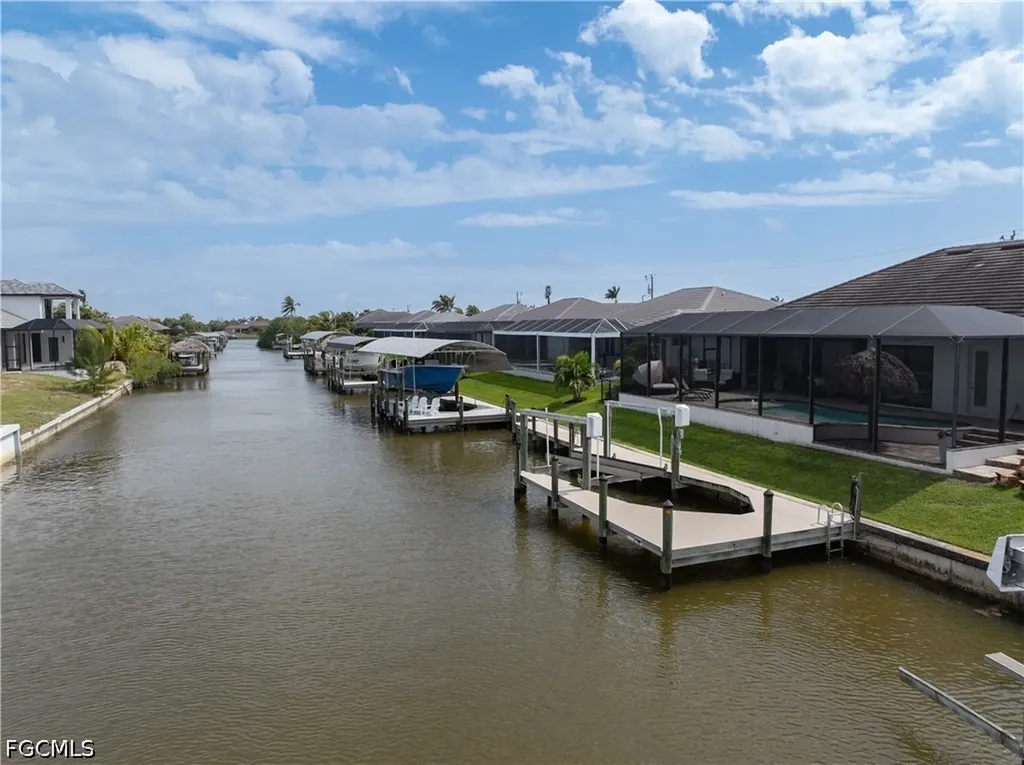 1431 SW 40th Terrace Cape Coral FL 33914