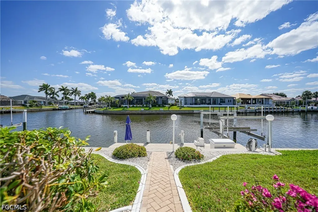 1122 Mineo Drive Punta Gorda FL 33950