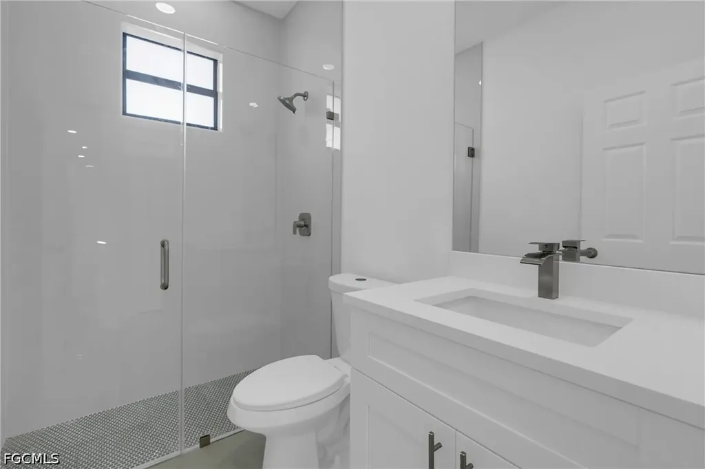 586 Genoa Avenue S Lehigh Acres FL 33974