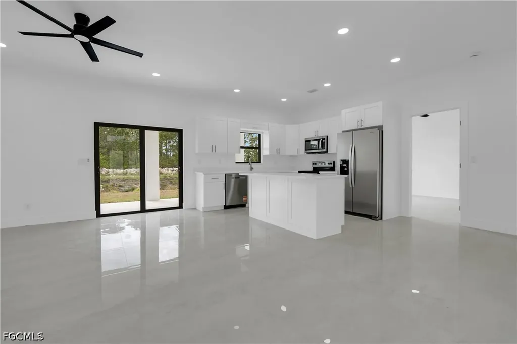 586 Genoa Avenue S Lehigh Acres FL 33974