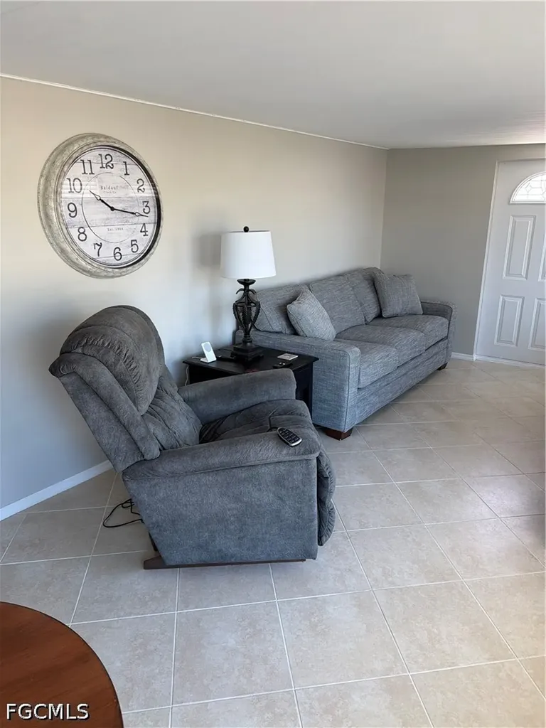 135 Chisholm Trail North Fort Myers FL 33917