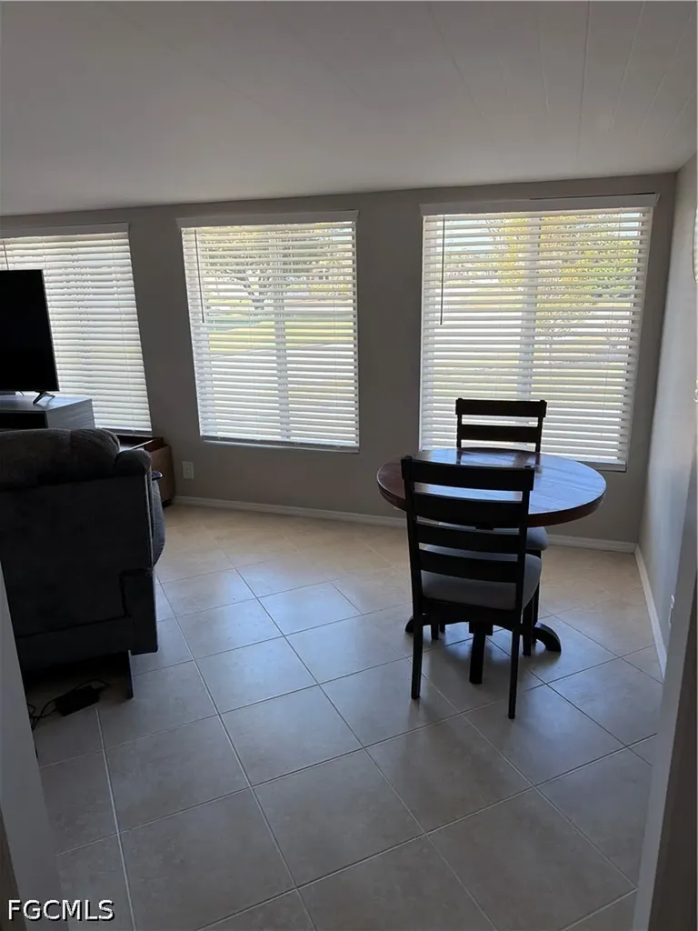 135 Chisholm Trail North Fort Myers FL 33917