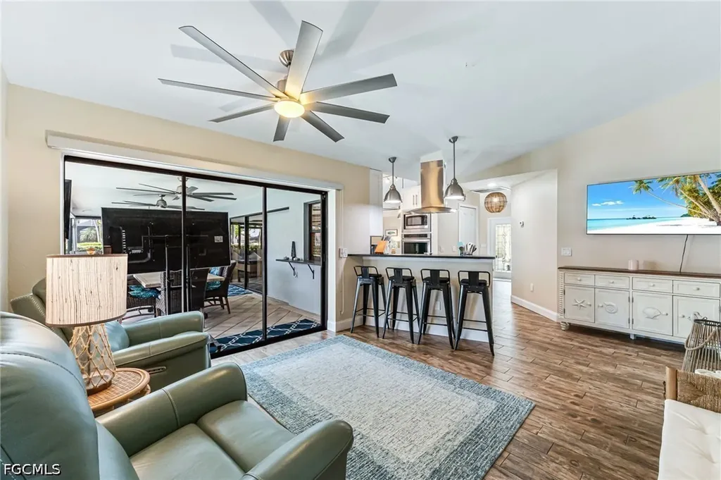 5630 Riverside Drive Cape Coral FL 33904