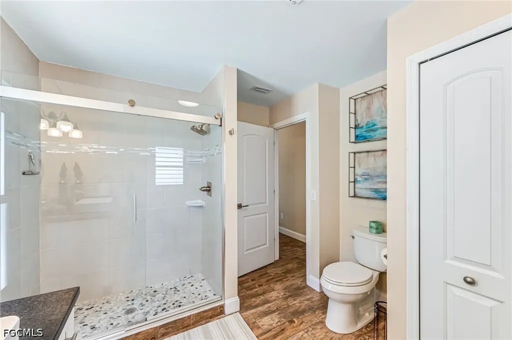 5630 Riverside Drive Cape Coral FL 33904