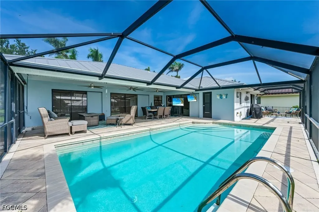 5630 Riverside Drive Cape Coral FL 33904