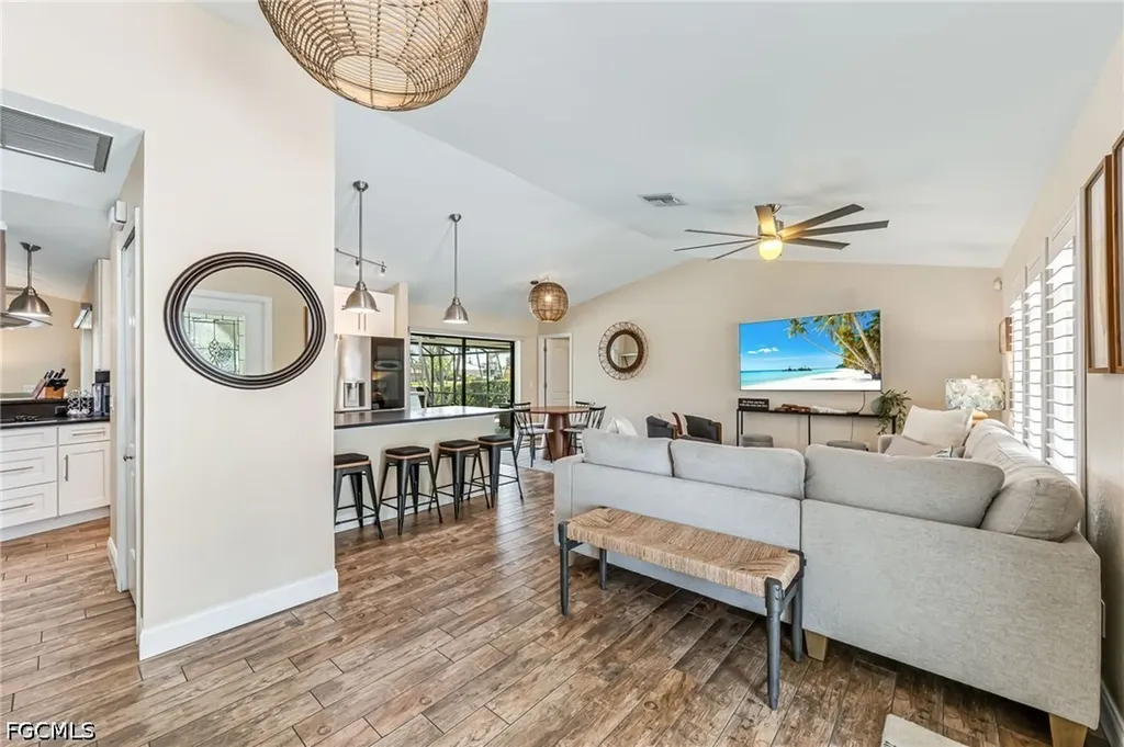 5630 Riverside Drive Cape Coral FL 33904