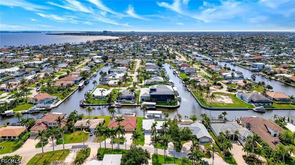 5630 Riverside Drive Cape Coral FL 33904