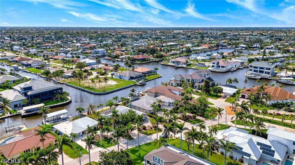 5630 Riverside Drive Cape Coral FL 33904