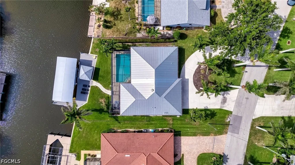 5630 Riverside Drive Cape Coral FL 33904