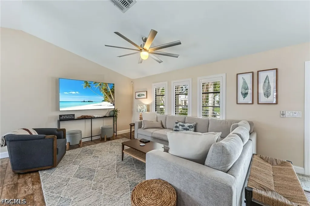 5630 Riverside Drive Cape Coral FL 33904