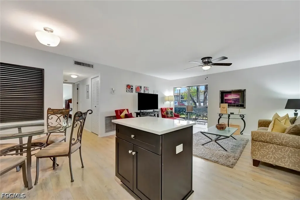 8110 S Woods Circle Fort Myers FL 33919