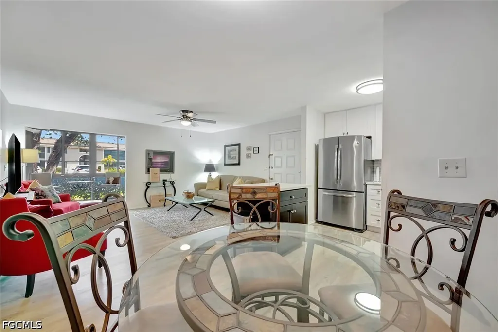 8110 S Woods Circle Fort Myers FL 33919