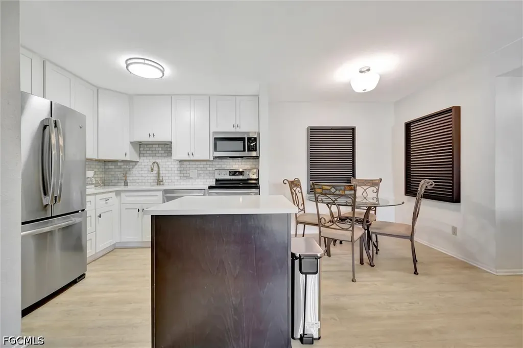 8110 S Woods Circle Fort Myers FL 33919